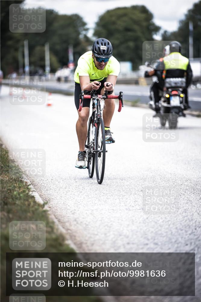 16.08.2026 - KN Förde Triathlon 2026 H.Heesch http://msf.ph/oto/9981636 16.08.2026 12:49:30 Radfahren 501, 528, 531, 542 meine-sportfotos.de