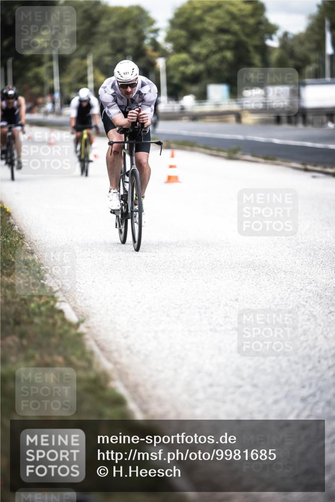 16.08.2026 - KN Förde Triathlon 2026 H.Heesch http://msf.ph/oto/9981685 16.08.2026 12:49:57 Radfahren 362, 507, 510, 519, 521, 527, 553 meine-sportfotos.de