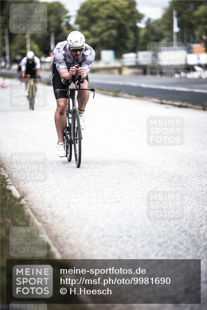 16.08.2026 - KN Förde Triathlon 2026 H.Heesch http://msf.ph/oto/9981690 16.08.2026 12:49:57 Radfahren 362, 507, 510, 519, 521, 527, 553 meine-sportfotos.de