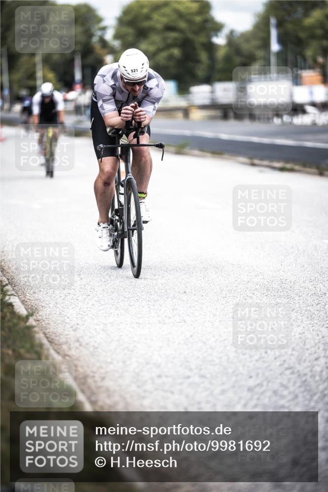 16.08.2026 - KN Förde Triathlon 2026 H.Heesch http://msf.ph/oto/9981692 16.08.2026 12:49:57 Radfahren 362, 507, 510, 519, 521, 527, 553 meine-sportfotos.de