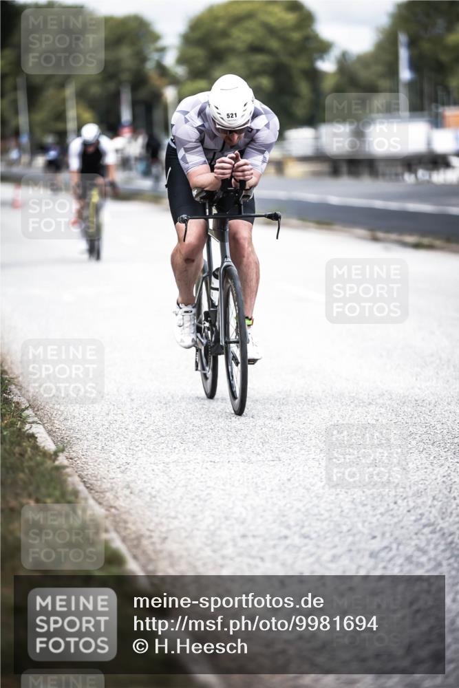 16.08.2026 - KN Förde Triathlon 2026 H.Heesch http://msf.ph/oto/9981694 16.08.2026 12:49:57 Radfahren 362, 507, 510, 519, 521, 527, 553 meine-sportfotos.de