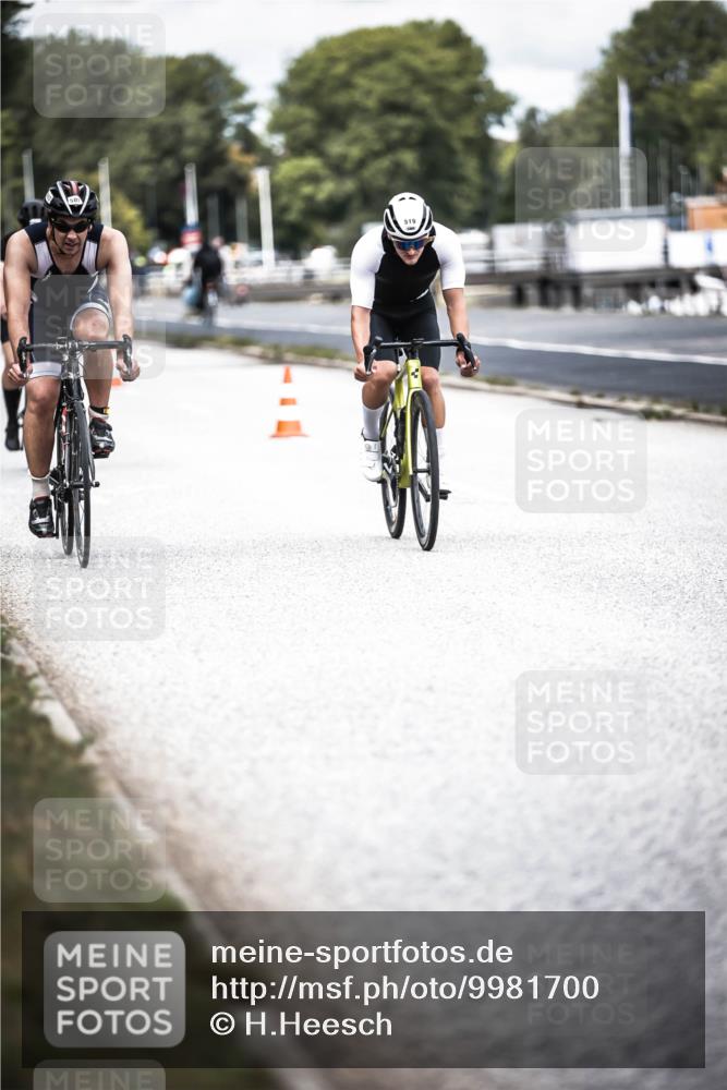 16.08.2026 - KN Förde Triathlon 2026 H.Heesch http://msf.ph/oto/9981700 16.08.2026 12:49:59 Radfahren 362, 507, 510, 519, 521, 527 meine-sportfotos.de