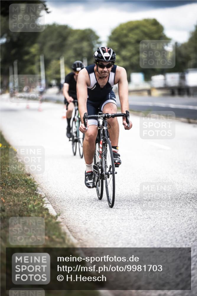 16.08.2026 - KN Förde Triathlon 2026 H.Heesch http://msf.ph/oto/9981703 16.08.2026 12:50:00 Radfahren 362, 507, 510, 519, 521, 527 meine-sportfotos.de