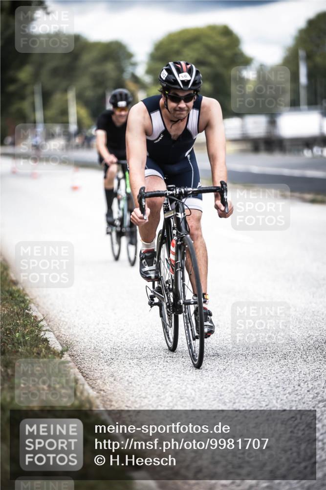 16.08.2026 - KN Förde Triathlon 2026 H.Heesch http://msf.ph/oto/9981707 16.08.2026 12:50:00 Radfahren 362, 507, 510, 519, 521, 527 meine-sportfotos.de