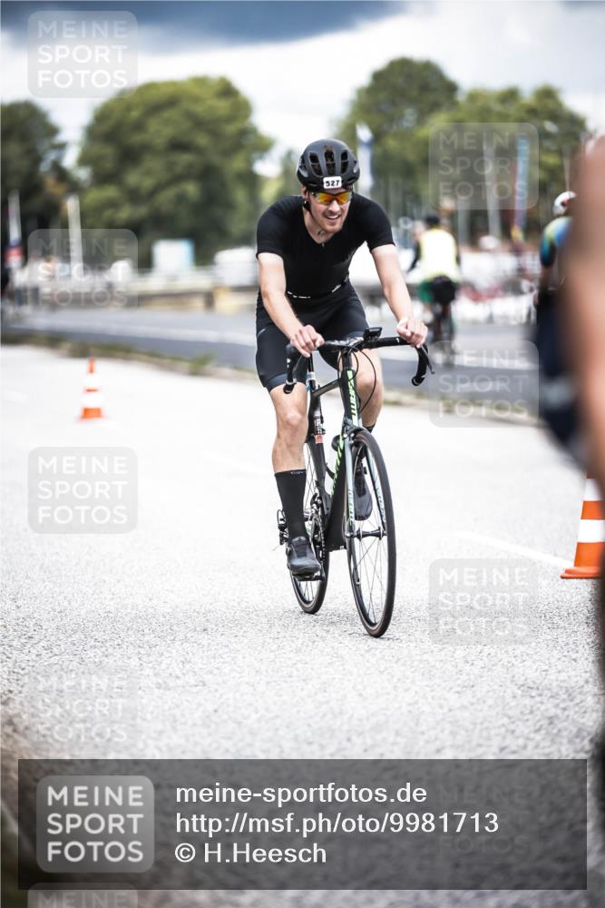16.08.2026 - KN Förde Triathlon 2026 H.Heesch http://msf.ph/oto/9981713 16.08.2026 12:50:01 Radfahren 362, 507, 510, 519, 521, 527 meine-sportfotos.de