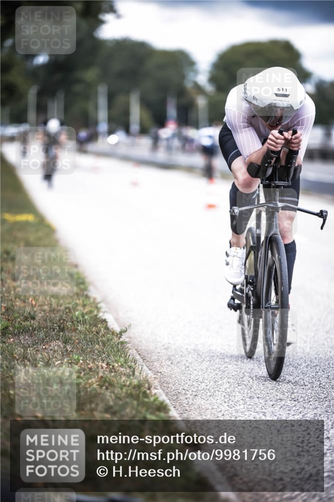 16.08.2026 - KN Förde Triathlon 2026 H.Heesch http://msf.ph/oto/9981756 16.08.2026 12:50:35 Radfahren 511, 590 meine-sportfotos.de