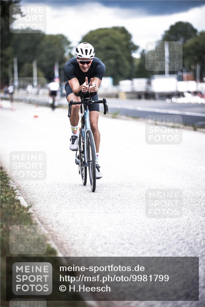 16.08.2026 - KN Förde Triathlon 2026 H.Heesch http://msf.ph/oto/9981799 16.08.2026 12:50:42 Radfahren 530, 590, 710 meine-sportfotos.de