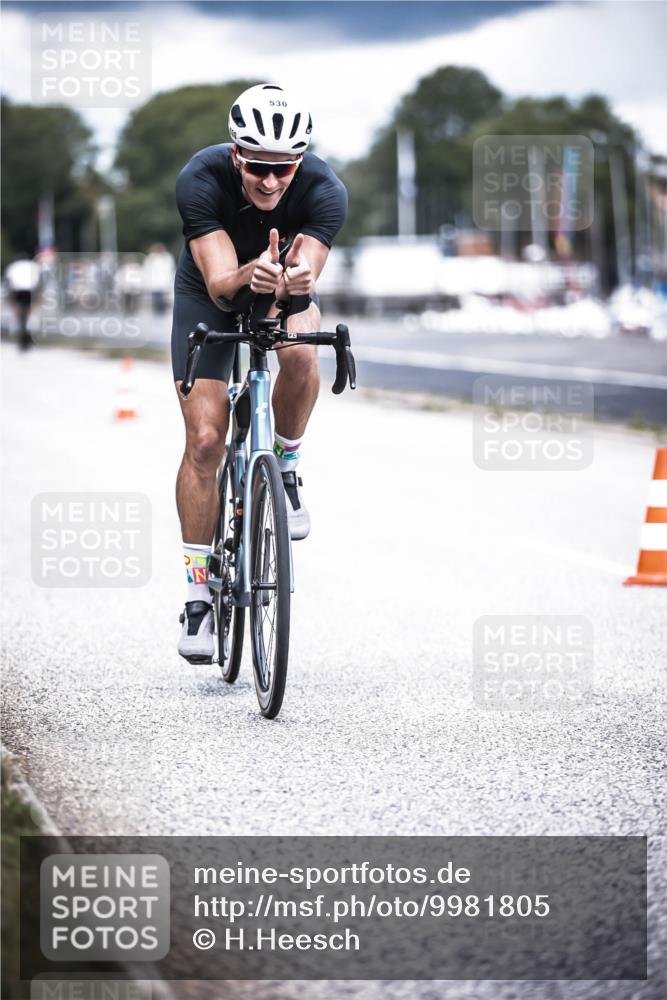 16.08.2026 - KN Förde Triathlon 2026 H.Heesch http://msf.ph/oto/9981805 16.08.2026 12:50:42 Radfahren 530, 590, 710 meine-sportfotos.de