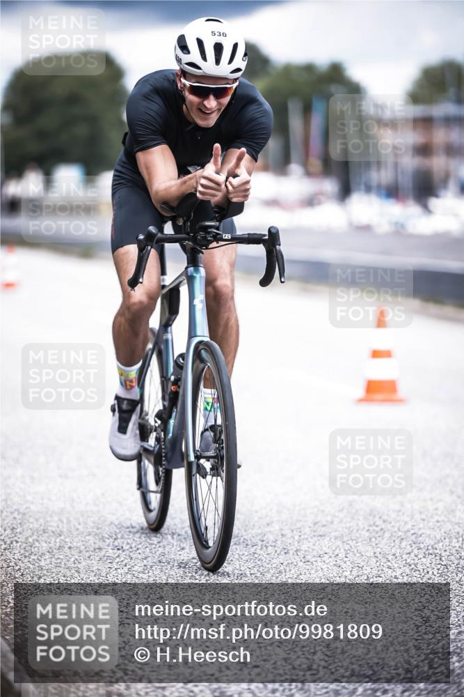 16.08.2026 - KN Förde Triathlon 2026 H.Heesch http://msf.ph/oto/9981809 16.08.2026 12:50:43 Radfahren 530, 710 meine-sportfotos.de