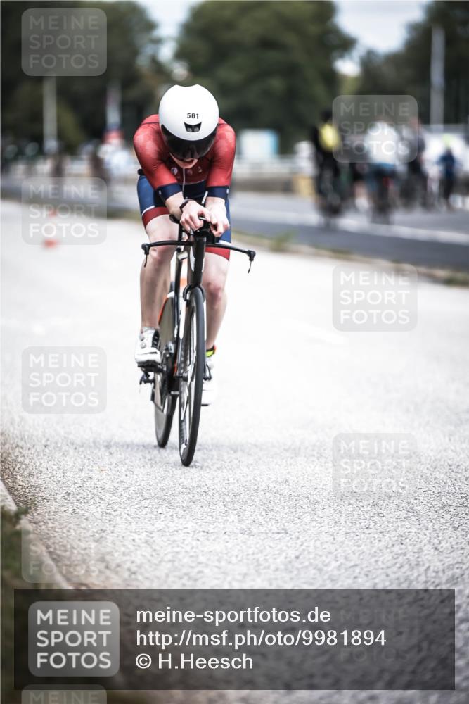 16.08.2026 - KN Förde Triathlon 2026 H.Heesch http://msf.ph/oto/9981894 16.08.2026 12:51:28 Radfahren 501 meine-sportfotos.de
