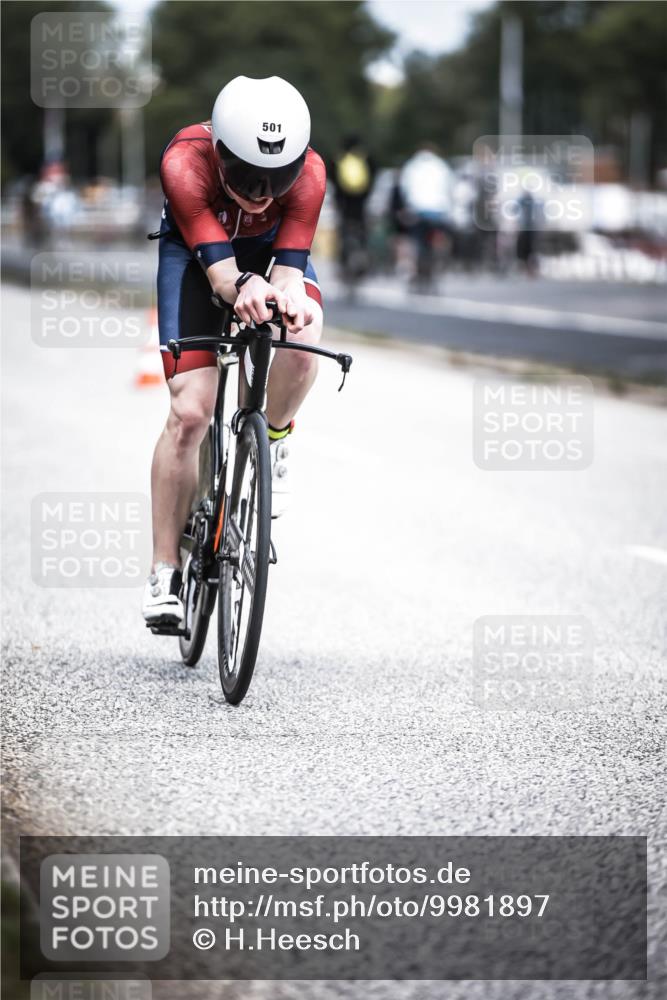 16.08.2026 - KN Förde Triathlon 2026 H.Heesch http://msf.ph/oto/9981897 16.08.2026 12:51:28 Radfahren 501 meine-sportfotos.de