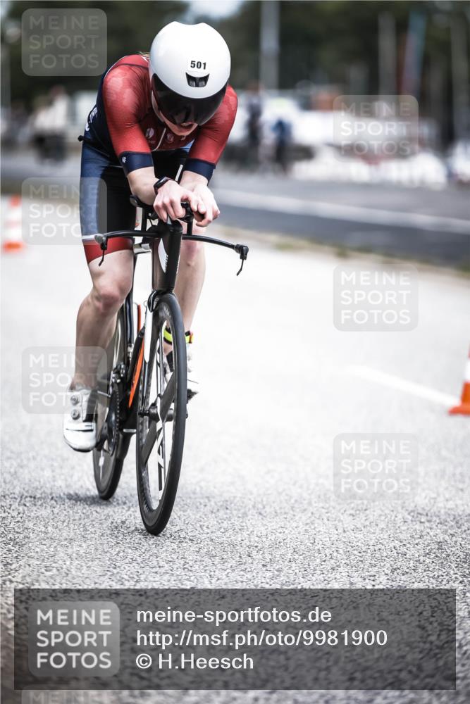 16.08.2026 - KN Förde Triathlon 2026 H.Heesch http://msf.ph/oto/9981900 16.08.2026 12:51:28 Radfahren 501 meine-sportfotos.de