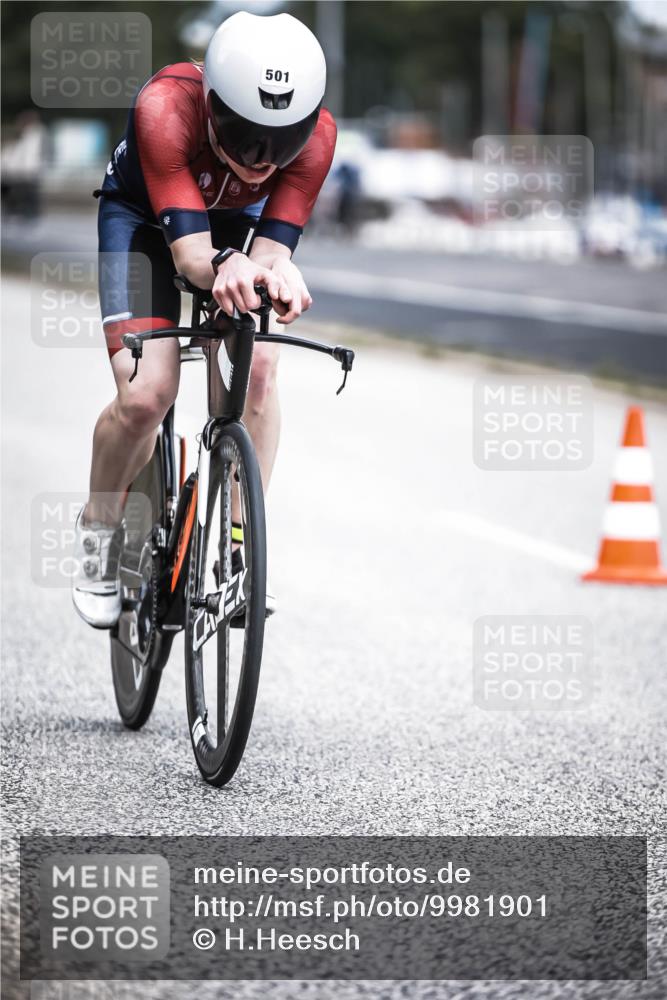 16.08.2026 - KN Förde Triathlon 2026 H.Heesch http://msf.ph/oto/9981901 16.08.2026 12:51:28 Radfahren 501 meine-sportfotos.de