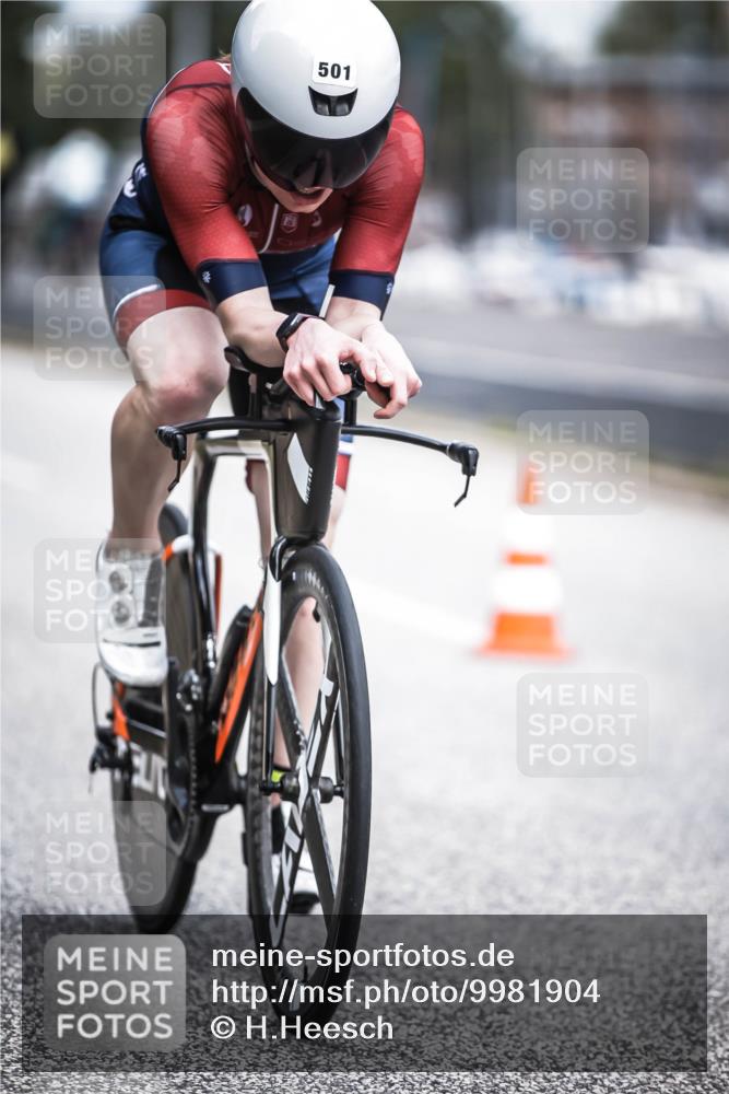 16.08.2026 - KN Förde Triathlon 2026 H.Heesch http://msf.ph/oto/9981904 16.08.2026 12:51:28 Radfahren 501 meine-sportfotos.de