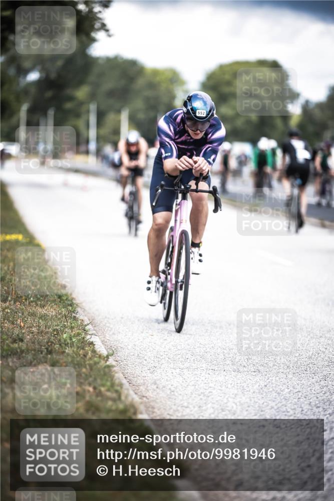 16.08.2026 - KN Förde Triathlon 2026 H.Heesch http://msf.ph/oto/9981946 16.08.2026 12:51:55 Radfahren 362, 510, 552, 703 meine-sportfotos.de