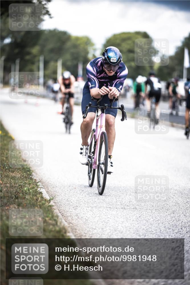 16.08.2026 - KN Förde Triathlon 2026 H.Heesch http://msf.ph/oto/9981948 16.08.2026 12:51:55 Radfahren 362, 510, 552, 703 meine-sportfotos.de