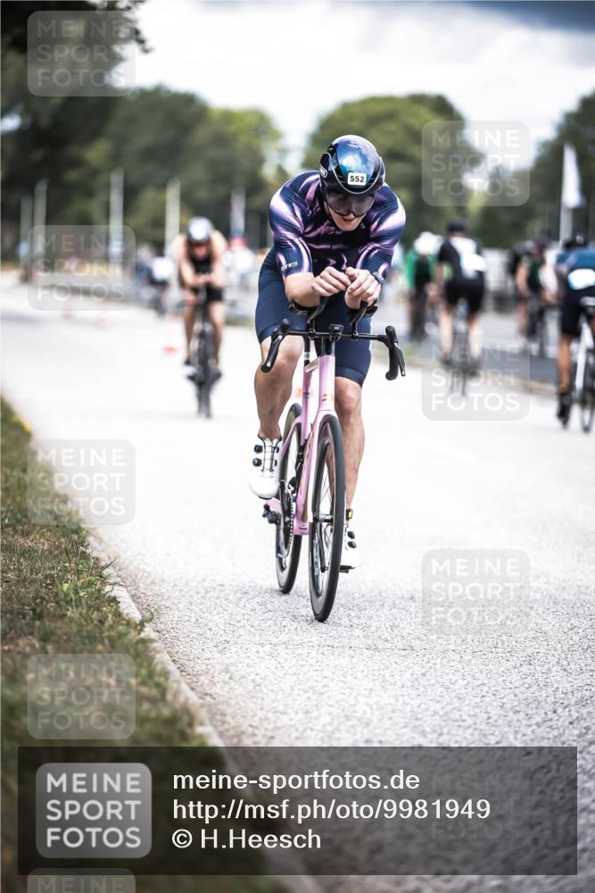 16.08.2026 - KN Förde Triathlon 2026 H.Heesch http://msf.ph/oto/9981949 16.08.2026 12:51:55 Radfahren 362, 510, 552, 703 meine-sportfotos.de