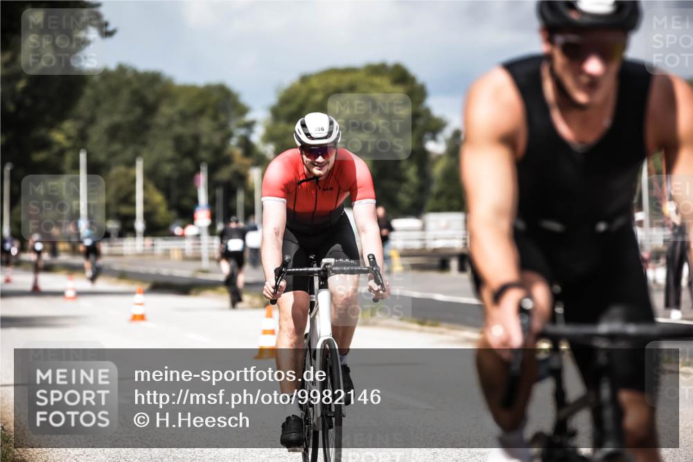 16.08.2026 - KN Förde Triathlon 2026 H.Heesch http://msf.ph/oto/9982146 16.08.2026 12:53:25 Radfahren 517, 556, 569, 588, 719 meine-sportfotos.de