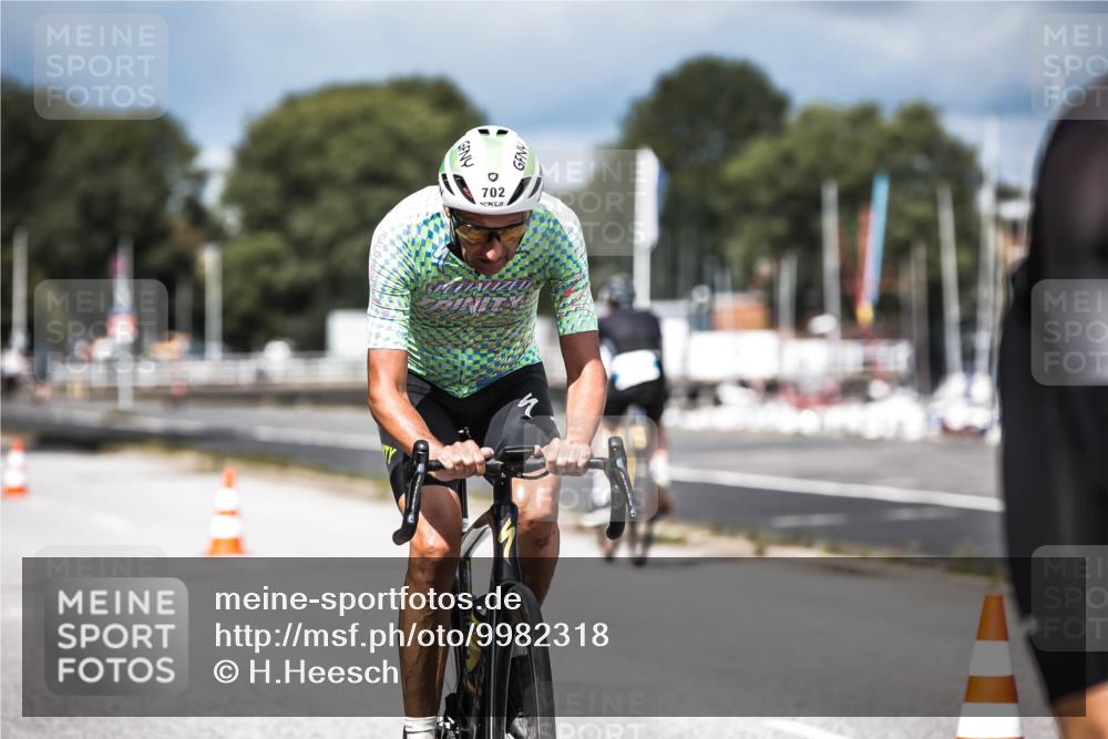 16.08.2026 - KN Förde Triathlon 2026 H.Heesch http://msf.ph/oto/9982318 16.08.2026 12:54:33 Radfahren 539, 583, 591, 702, 707 meine-sportfotos.de
