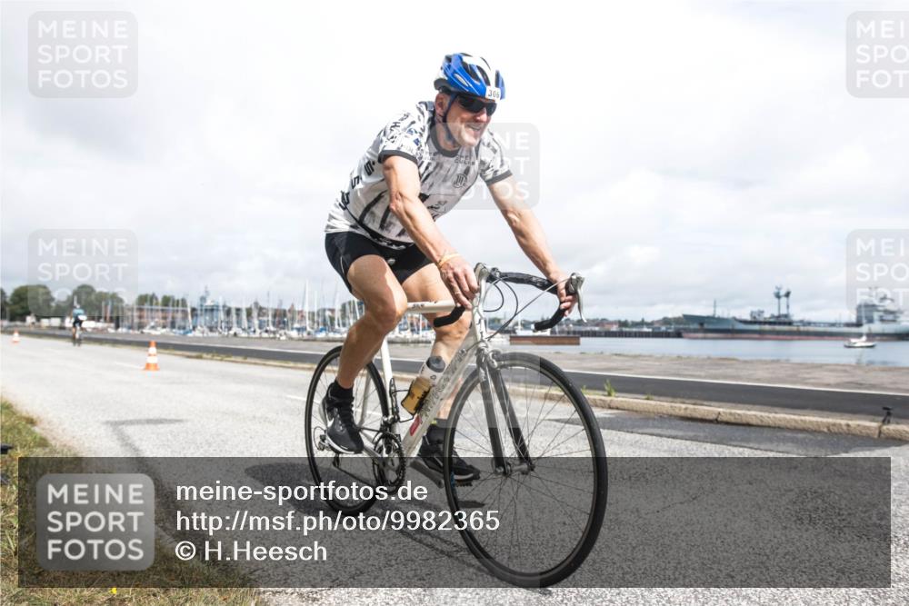 16.08.2026 - KN Förde Triathlon 2026 H.Heesch http://msf.ph/oto/9982365 16.08.2026 11:31:25 Radfahren 306 meine-sportfotos.de