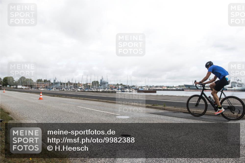 16.08.2026 - KN Förde Triathlon 2026 H.Heesch http://msf.ph/oto/9982388 16.08.2026 11:32:49 Radfahren 315, 348, 389, 391 meine-sportfotos.de