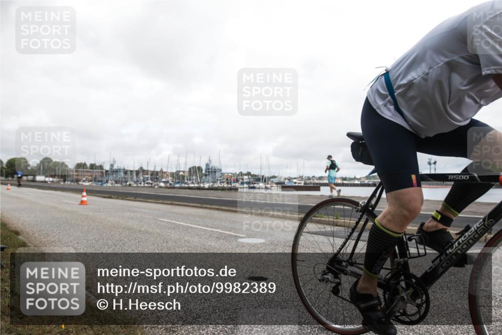 16.08.2026 - KN Förde Triathlon 2026 H.Heesch http://msf.ph/oto/9982389 16.08.2026 11:32:55 Radfahren 348, 368, 391, 399 meine-sportfotos.de