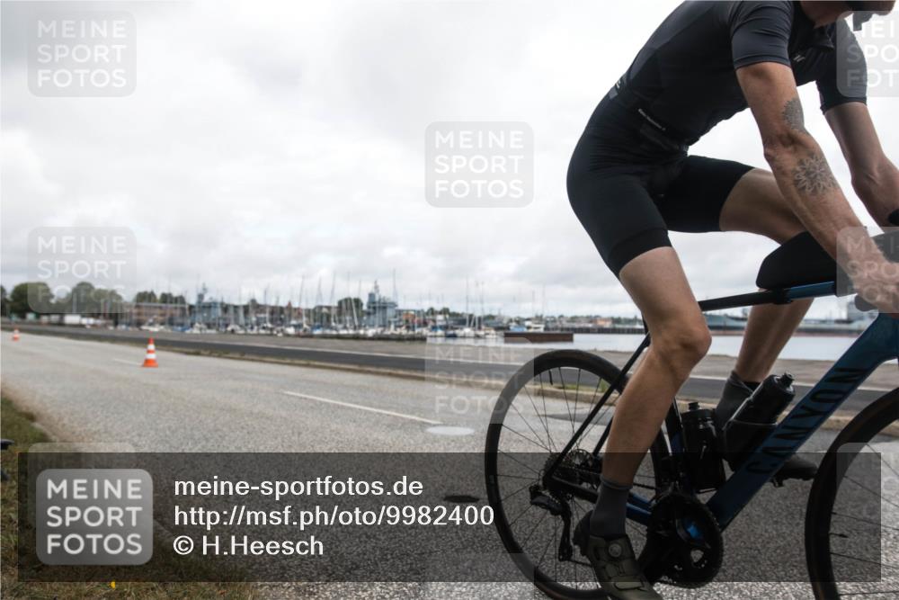 16.08.2026 - KN Förde Triathlon 2026 H.Heesch http://msf.ph/oto/9982400 16.08.2026 11:33:39 Radfahren 316, 388, 409 meine-sportfotos.de