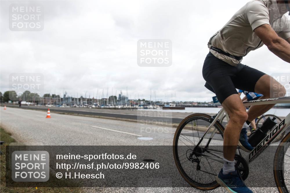 16.08.2026 - KN Förde Triathlon 2026 H.Heesch http://msf.ph/oto/9982406 16.08.2026 11:34:17 Radfahren 359, 361, 395, 422, 424, 804 meine-sportfotos.de