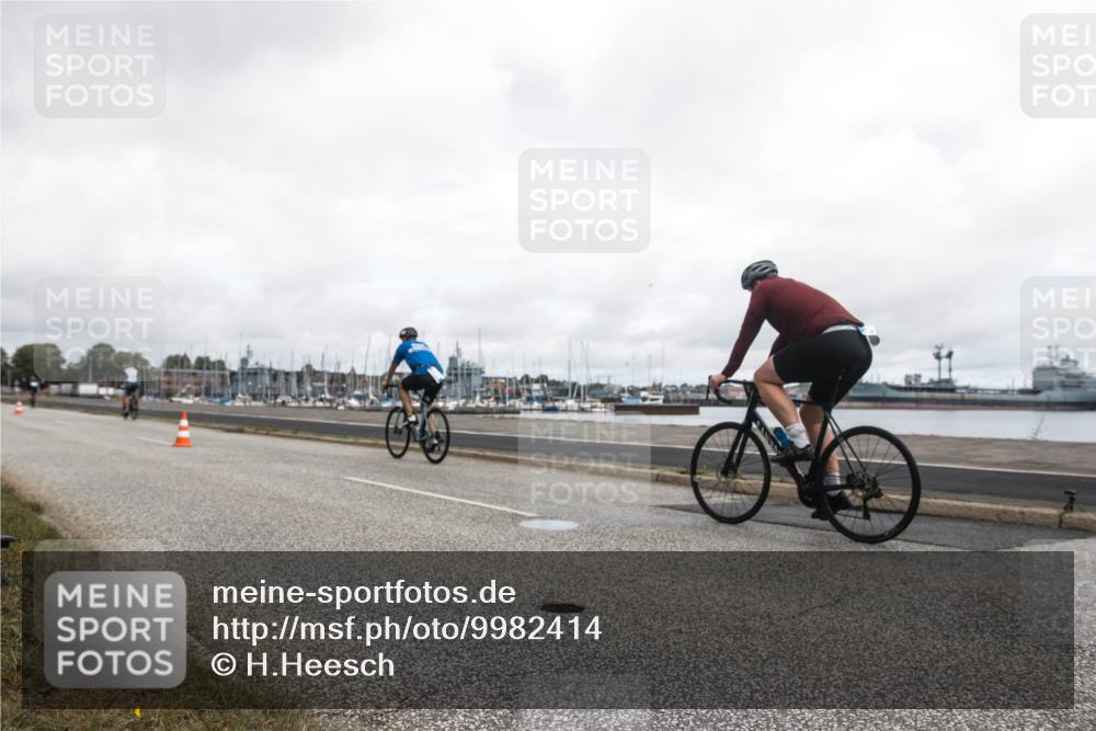 16.08.2026 - KN Förde Triathlon 2026 H.Heesch http://msf.ph/oto/9982414 16.08.2026 11:34:35 Radfahren 370 meine-sportfotos.de