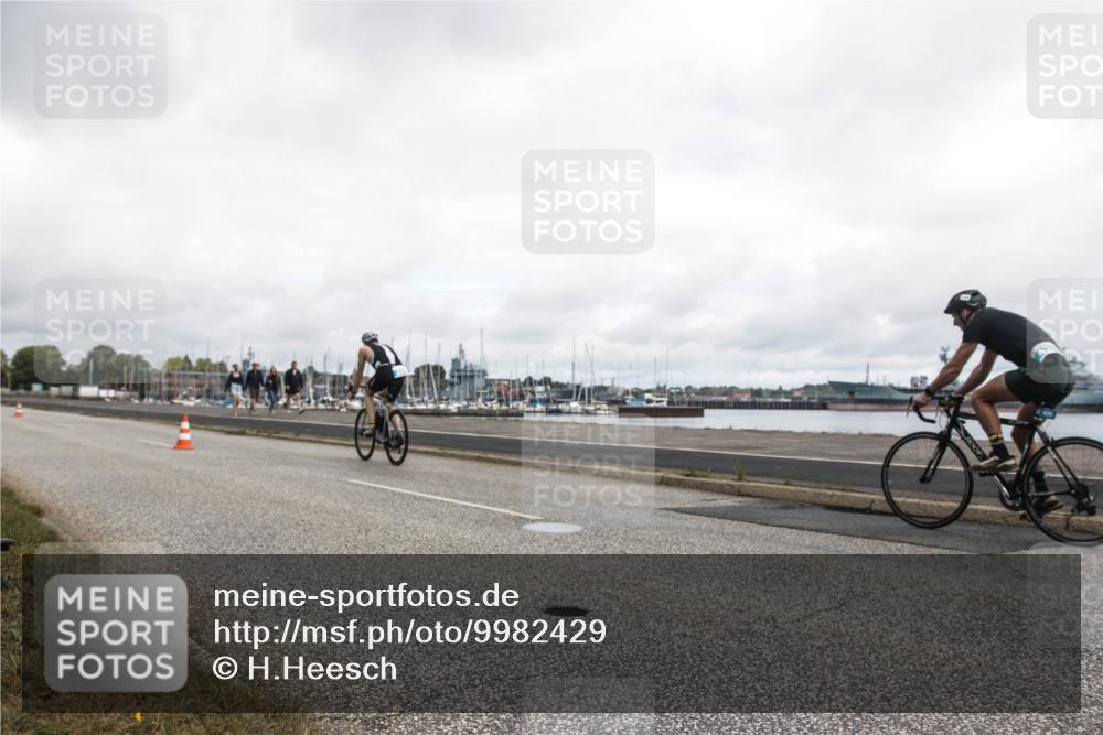 16.08.2026 - KN Förde Triathlon 2026 H.Heesch http://msf.ph/oto/9982429 16.08.2026 11:35:28 Radfahren 354, 439 meine-sportfotos.de