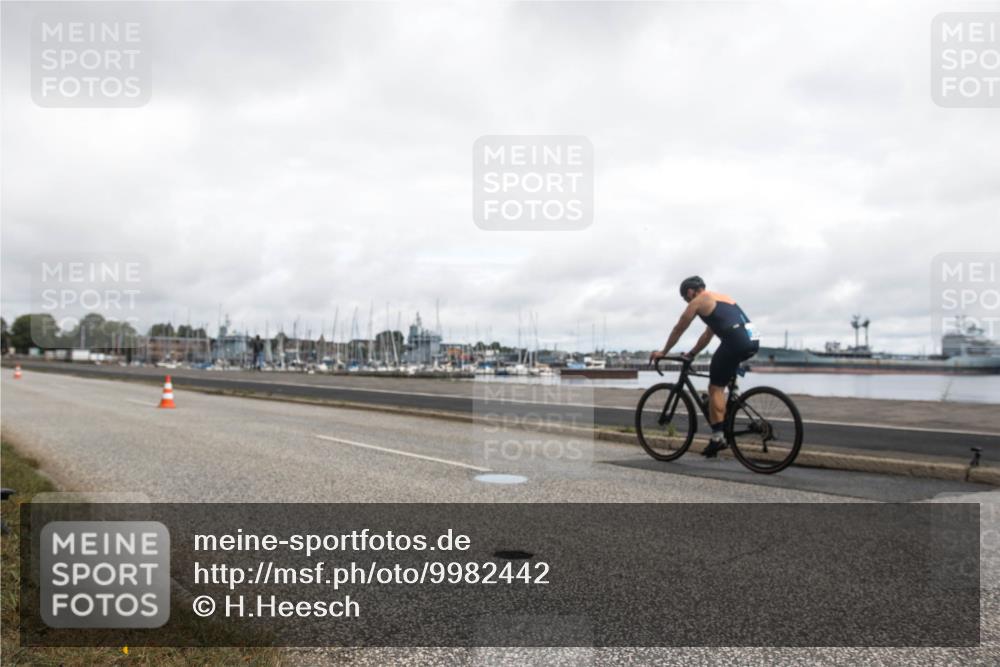 16.08.2026 - KN Förde Triathlon 2026 H.Heesch http://msf.ph/oto/9982442 16.08.2026 11:36:27 Radfahren 383 meine-sportfotos.de