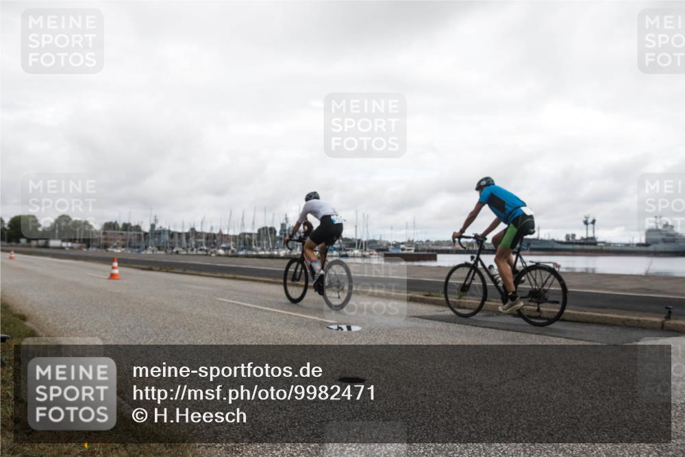 16.08.2026 - KN Förde Triathlon 2026 H.Heesch http://msf.ph/oto/9982471 16.08.2026 11:38:20 Radfahren 384 meine-sportfotos.de