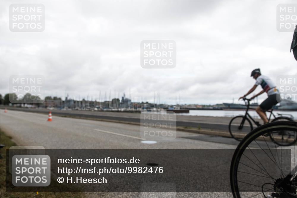 16.08.2026 - KN Förde Triathlon 2026 H.Heesch http://msf.ph/oto/9982476 16.08.2026 11:38:40 Radfahren 416, 426, 802 meine-sportfotos.de