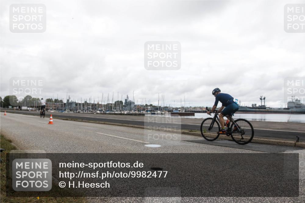 16.08.2026 - KN Förde Triathlon 2026 H.Heesch http://msf.ph/oto/9982477 16.08.2026 11:38:43 Radfahren 426 meine-sportfotos.de