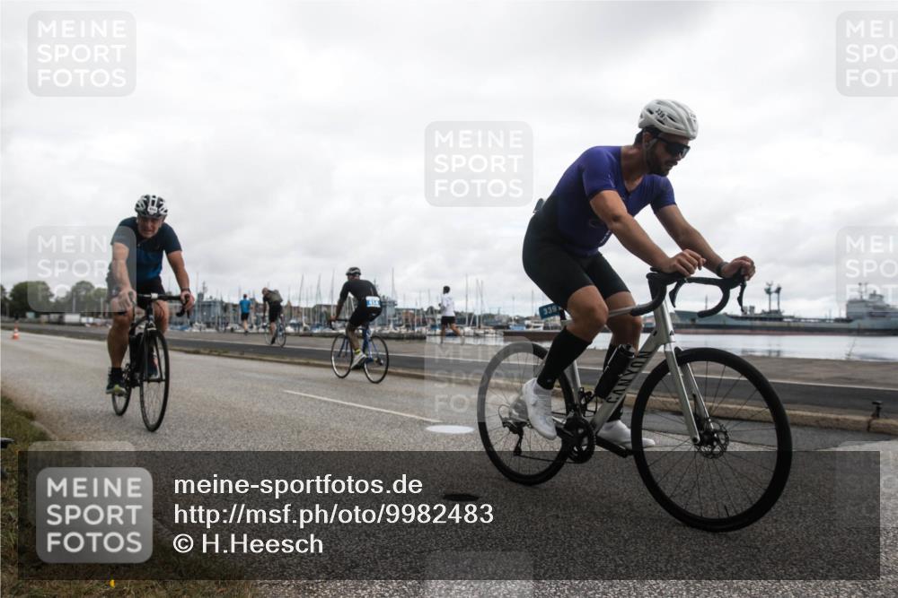 16.08.2026 - KN Förde Triathlon 2026 H.Heesch http://msf.ph/oto/9982483 16.08.2026 11:38:57 Radfahren 360, 406 meine-sportfotos.de