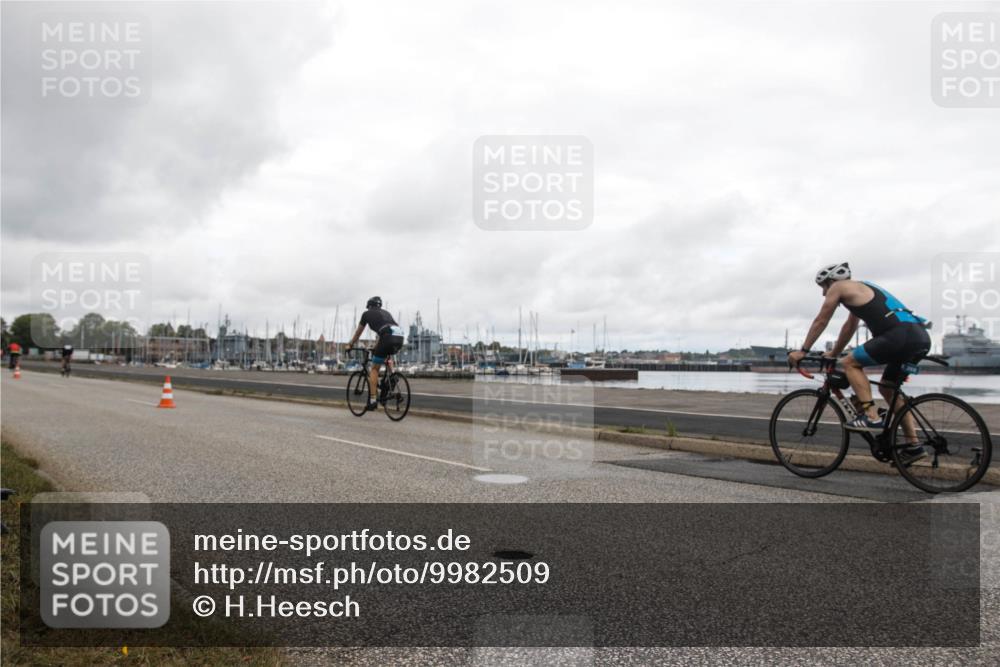 16.08.2026 - KN Förde Triathlon 2026 H.Heesch http://msf.ph/oto/9982509 16.08.2026 11:41:13 Radfahren  meine-sportfotos.de