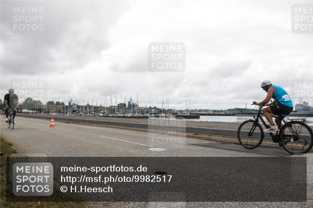 16.08.2026 - KN Förde Triathlon 2026 H.Heesch http://msf.ph/oto/9982517 16.08.2026 11:41:41 Radfahren 381, 388, 414 meine-sportfotos.de