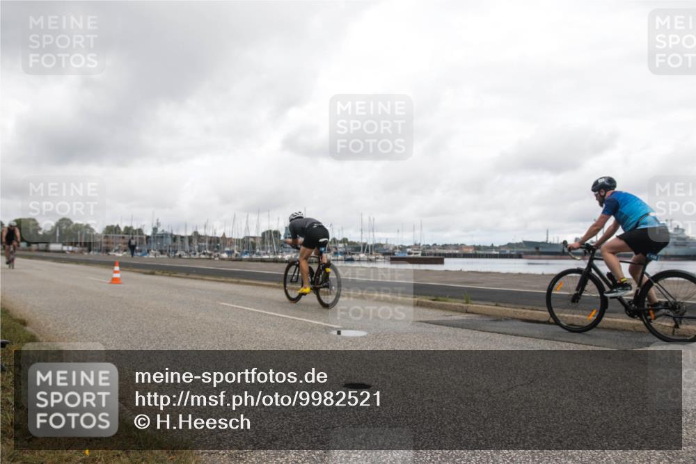 16.08.2026 - KN Förde Triathlon 2026 H.Heesch http://msf.ph/oto/9982521 16.08.2026 11:42:20 Radfahren 408 meine-sportfotos.de