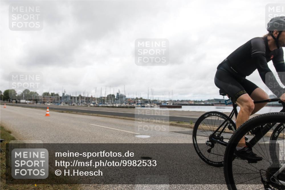 16.08.2026 - KN Förde Triathlon 2026 H.Heesch http://msf.ph/oto/9982533 16.08.2026 11:42:57 Radfahren 394, 396, 401, 427 meine-sportfotos.de