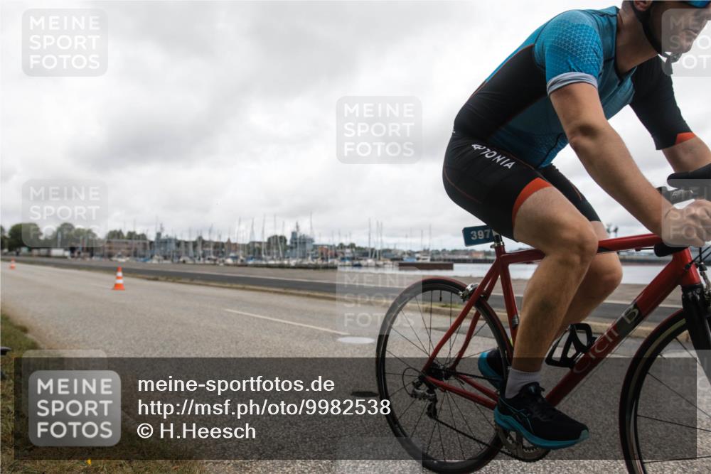 16.08.2026 - KN Förde Triathlon 2026 H.Heesch http://msf.ph/oto/9982538 16.08.2026 11:43:27 Radfahren  meine-sportfotos.de