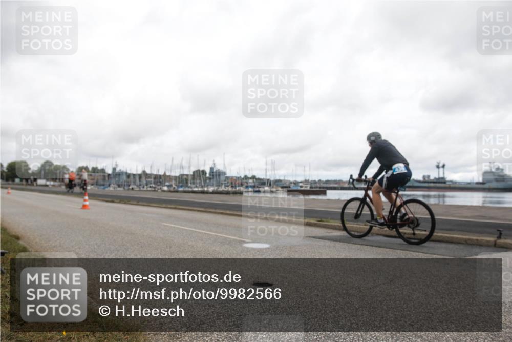 16.08.2026 - KN Förde Triathlon 2026 H.Heesch http://msf.ph/oto/9982566 16.08.2026 11:46:22 Radfahren 435, 802 meine-sportfotos.de