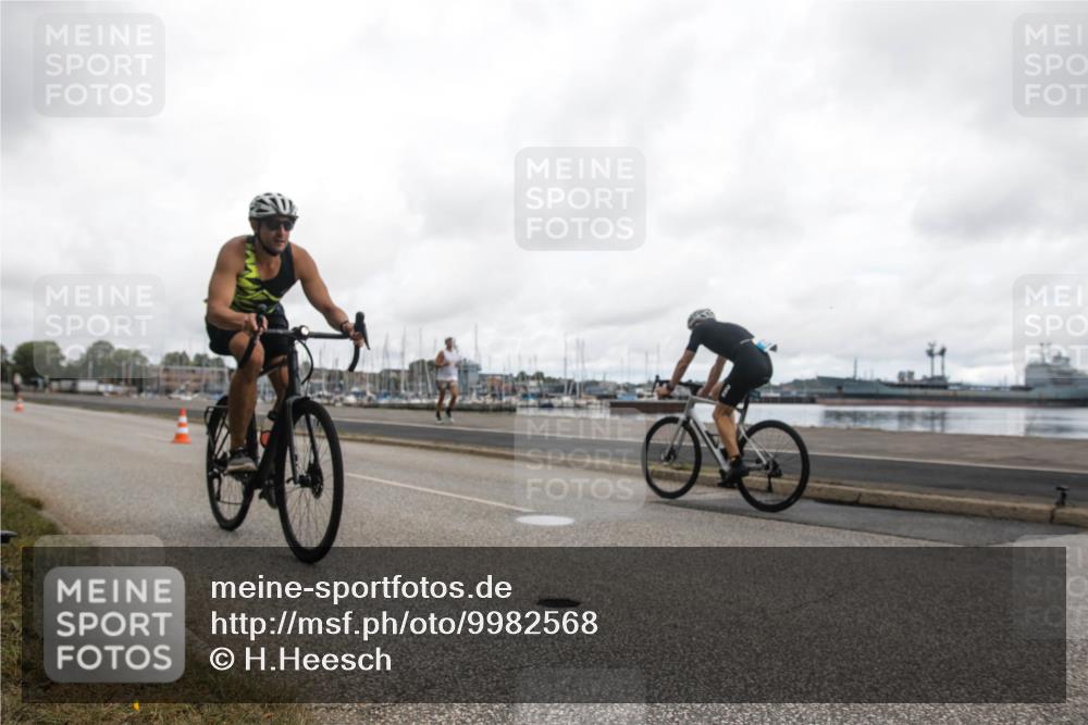 16.08.2026 - KN Förde Triathlon 2026 H.Heesch http://msf.ph/oto/9982568 16.08.2026 11:46:32 Radfahren  meine-sportfotos.de