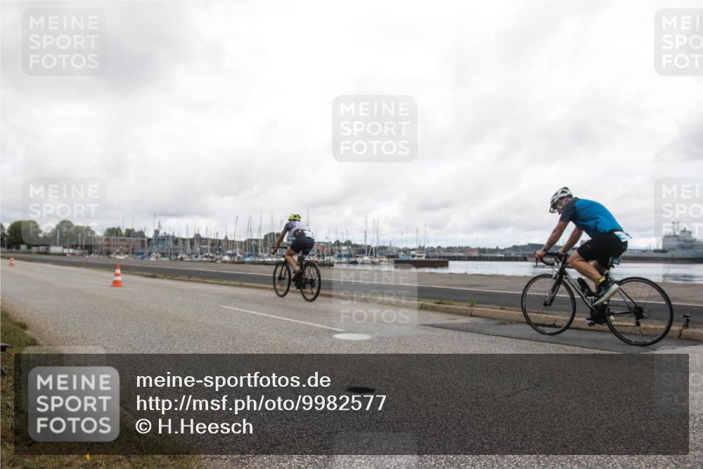 16.08.2026 - KN Förde Triathlon 2026 H.Heesch http://msf.ph/oto/9982577 16.08.2026 11:47:45 Radfahren  meine-sportfotos.de