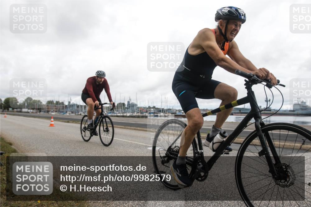 16.08.2026 - KN Förde Triathlon 2026 H.Heesch http://msf.ph/oto/9982579 16.08.2026 11:48:05 Radfahren 439 meine-sportfotos.de