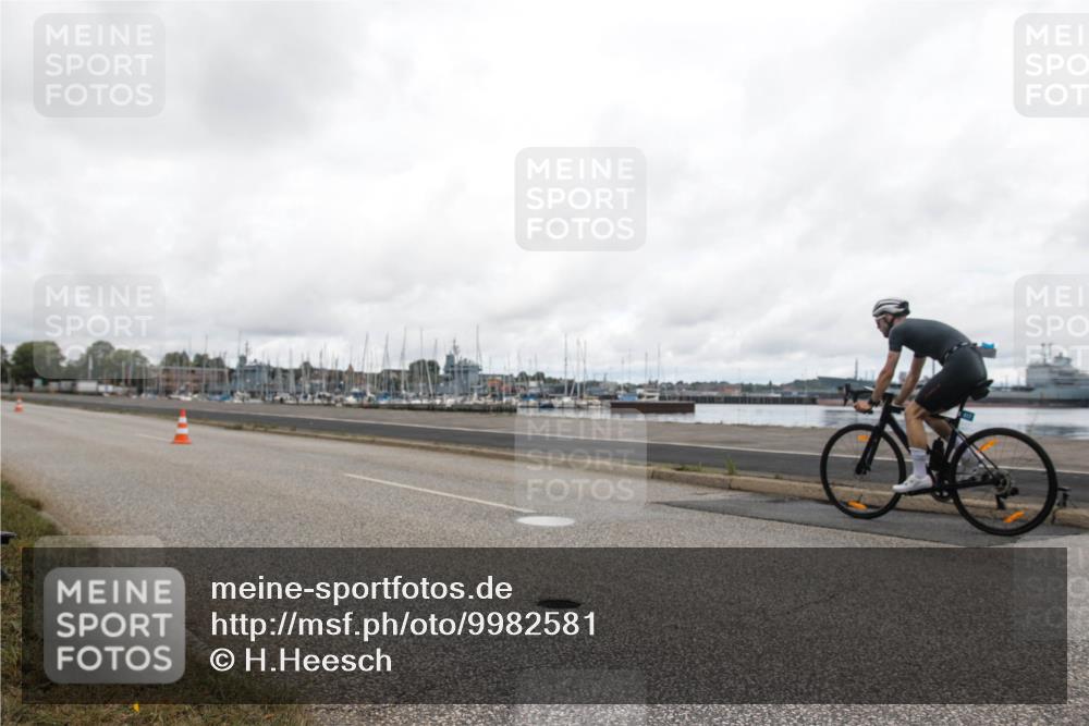 16.08.2026 - KN Förde Triathlon 2026 H.Heesch http://msf.ph/oto/9982581 16.08.2026 11:48:06 Radfahren 439 meine-sportfotos.de