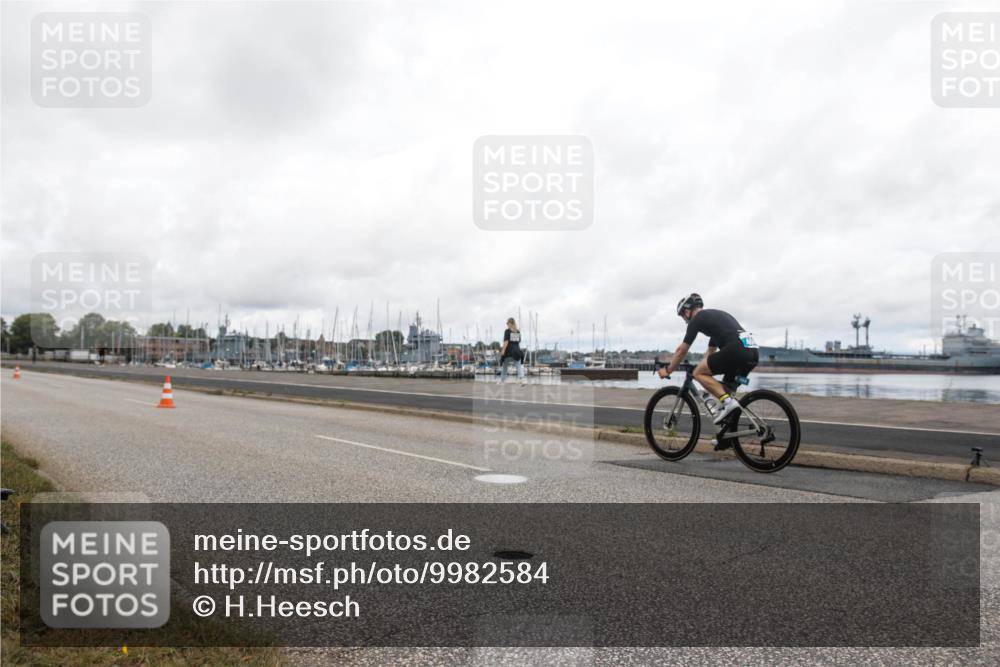 16.08.2026 - KN Förde Triathlon 2026 H.Heesch http://msf.ph/oto/9982584 16.08.2026 11:48:20 Radfahren  meine-sportfotos.de