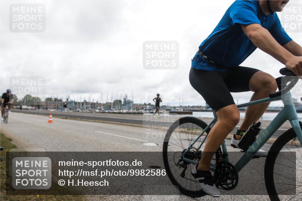 16.08.2026 - KN Förde Triathlon 2026 H.Heesch http://msf.ph/oto/9982586 16.08.2026 11:48:35 Radfahren  meine-sportfotos.de