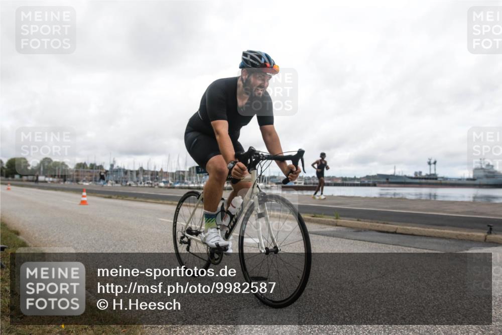 16.08.2026 - KN Förde Triathlon 2026 H.Heesch http://msf.ph/oto/9982587 16.08.2026 11:48:36 Radfahren  meine-sportfotos.de