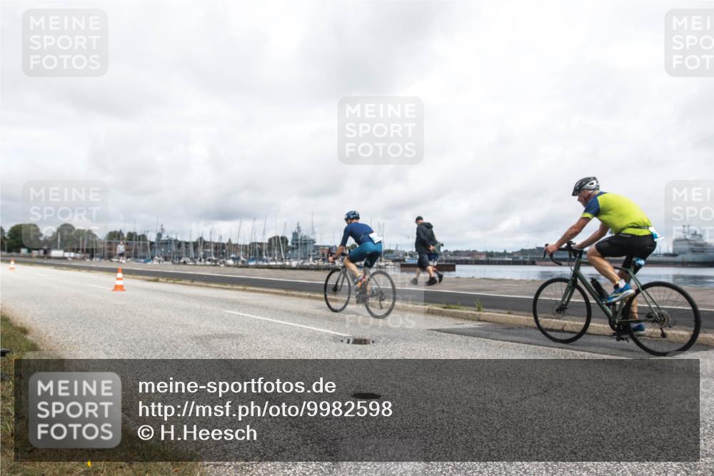 16.08.2026 - KN Förde Triathlon 2026 H.Heesch http://msf.ph/oto/9982598 16.08.2026 11:49:52 Radfahren 384 meine-sportfotos.de