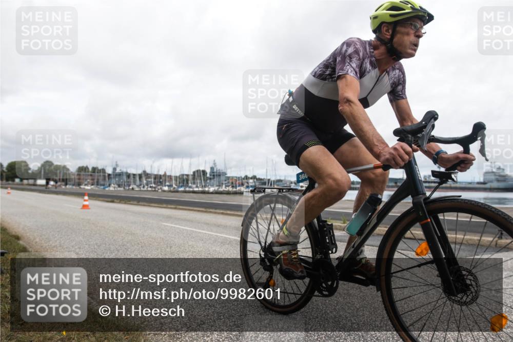 16.08.2026 - KN Förde Triathlon 2026 H.Heesch http://msf.ph/oto/9982601 16.08.2026 11:50:26 Radfahren  meine-sportfotos.de